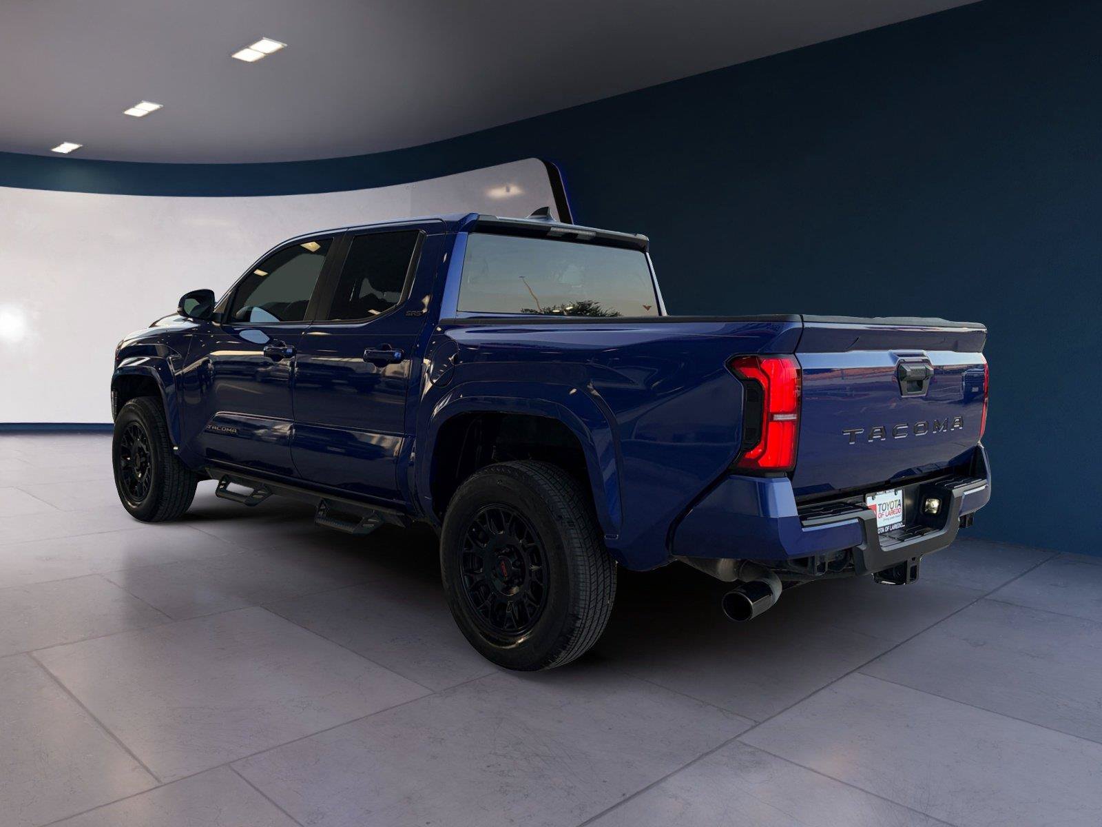 Used 2025 Toyota Tacoma SR5 RWD image 3