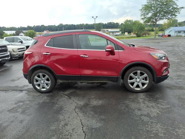 Used 2019 Buick Encore Essence w/ Experience Buick Package AWD/4WD image 4