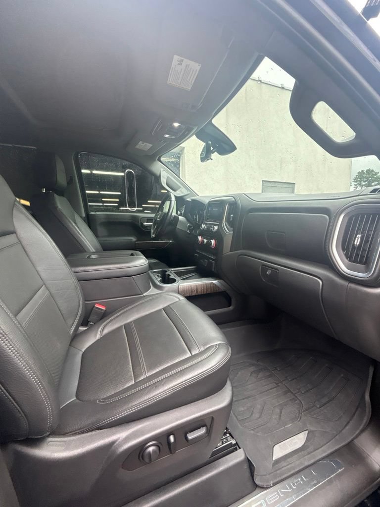 Used 2021 GMC Sierra 1500 Denali w/ Denali Ultimate Package AWD/4WD image 23