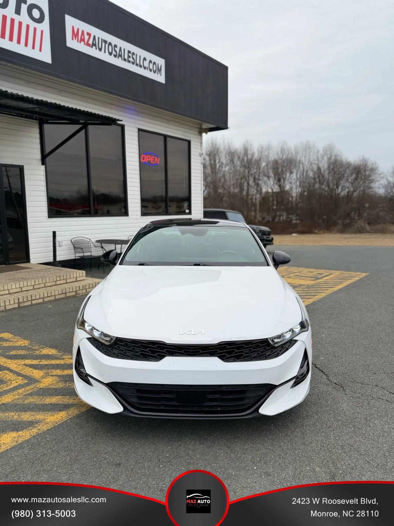 Used 2022 Kia K5 GT-Line w/ GT-Line FWD Premium Package image 2