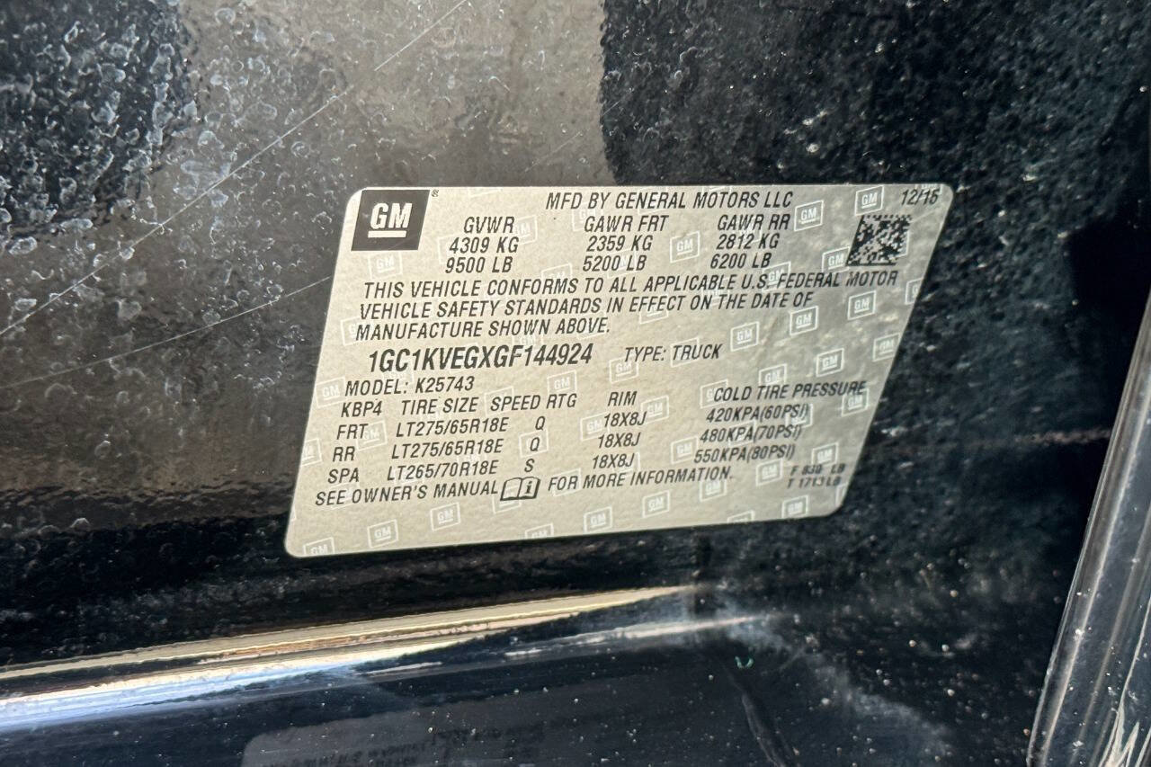 Used 2016 Chevrolet Silverado 2500 LT w/ Midnight Edition image 24