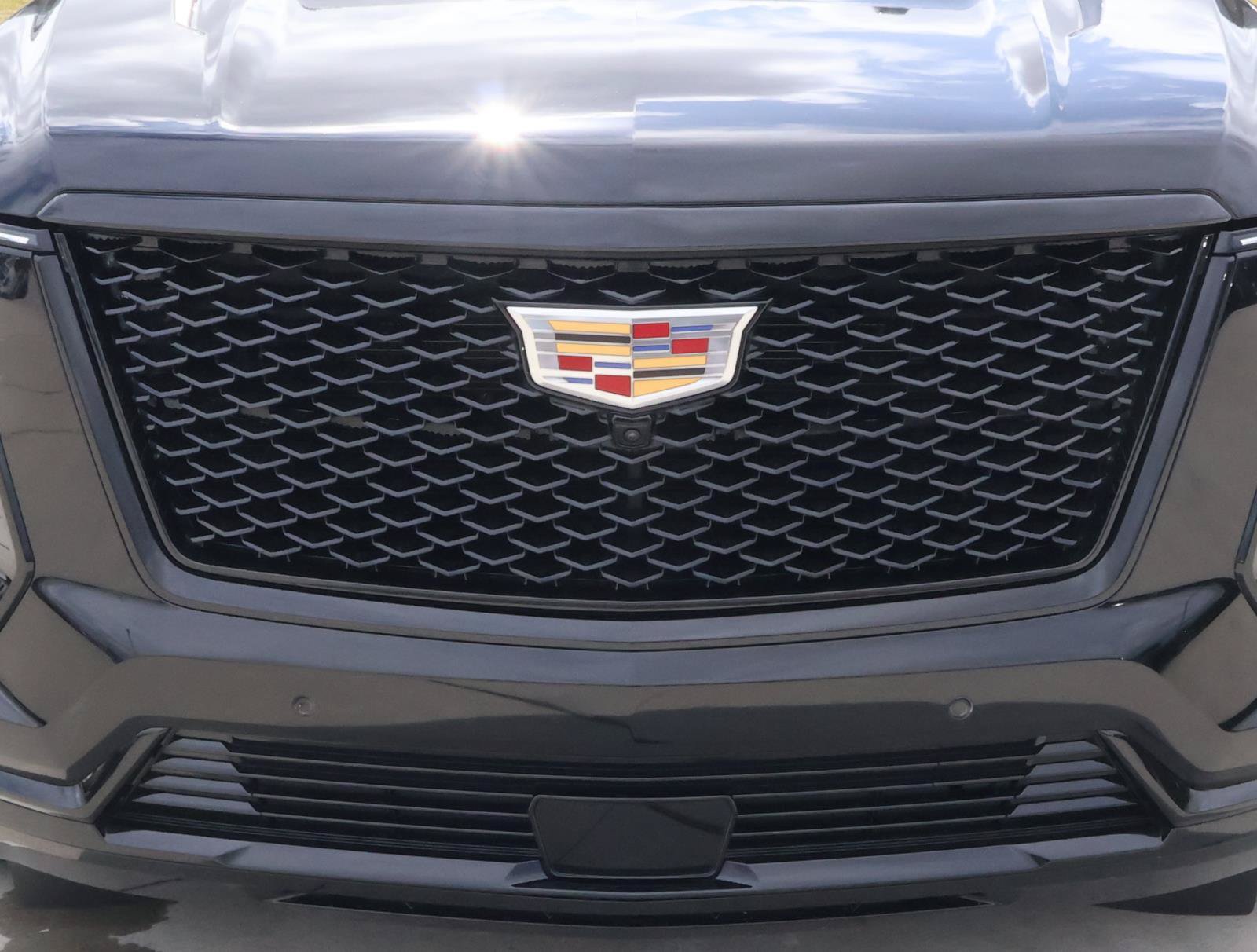 Certified 2026 Cadillac Escalade Sport w/ Touring Package AWD/4WD image 8