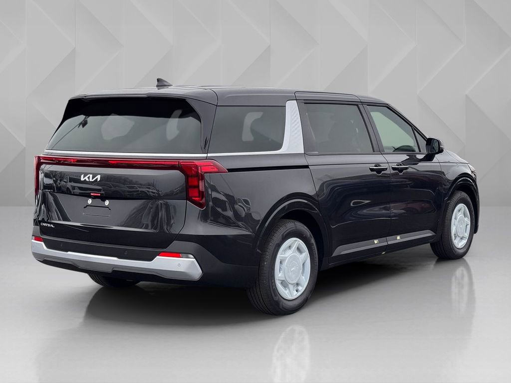 New 2026 Kia Carnival FWD image 5