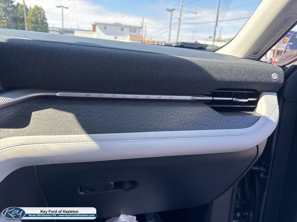 New 2026 Ford Explorer Platinum AWD/4WD image 66