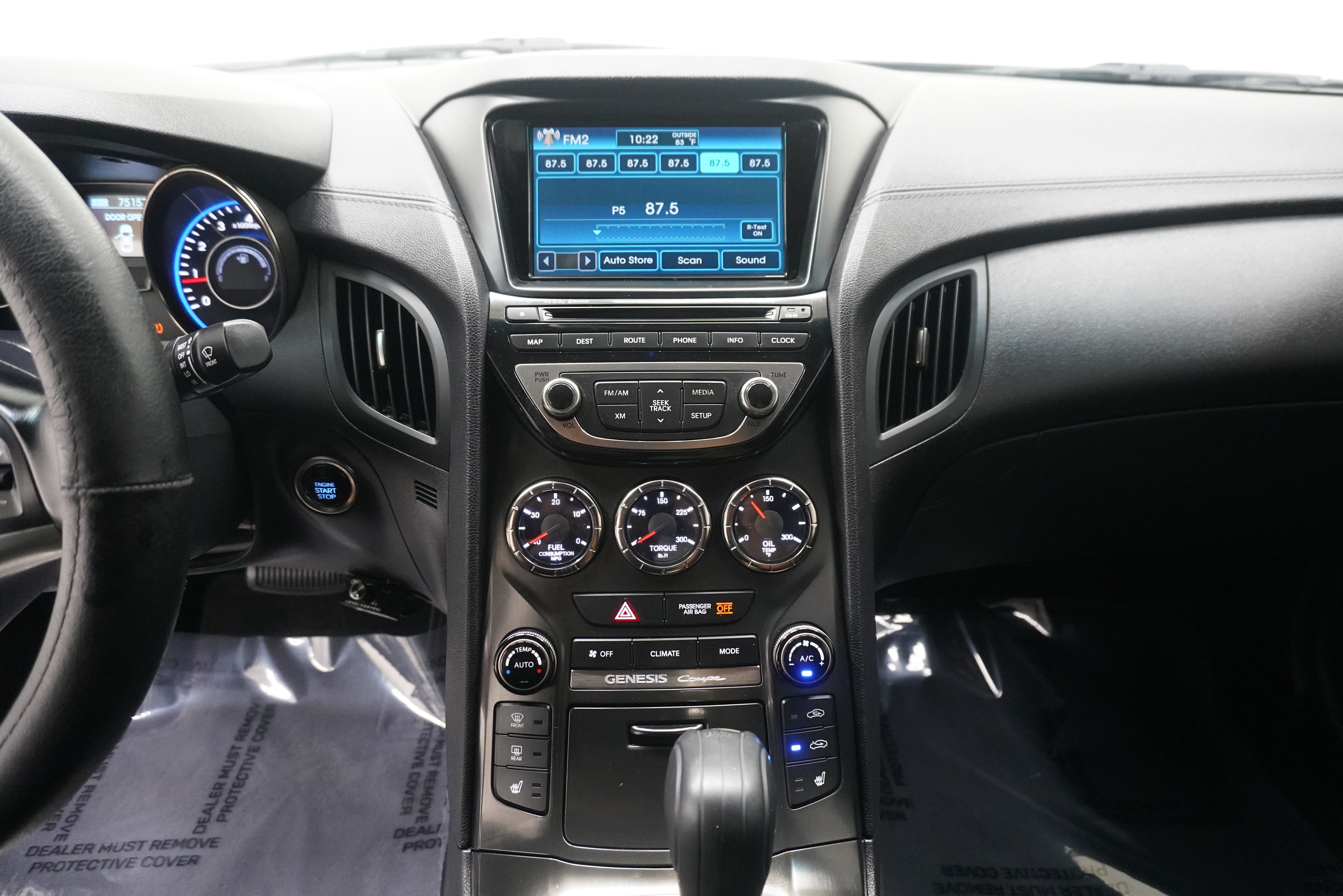 Used 2013 Hyundai Genesis 3.8 RWD image 13