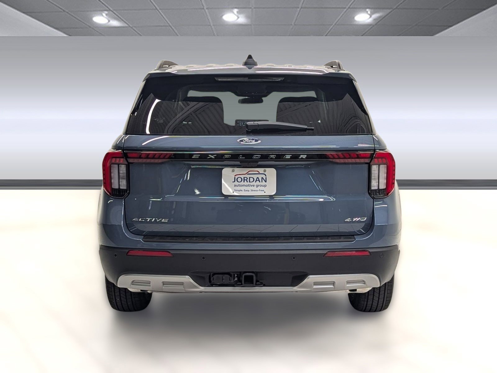 New 2026 Ford Explorer Active w/ Active Comfort Package image 8