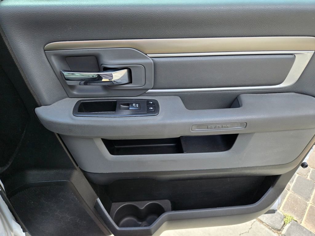 Used 2019 RAM 1500 Big Horn RWD image 20