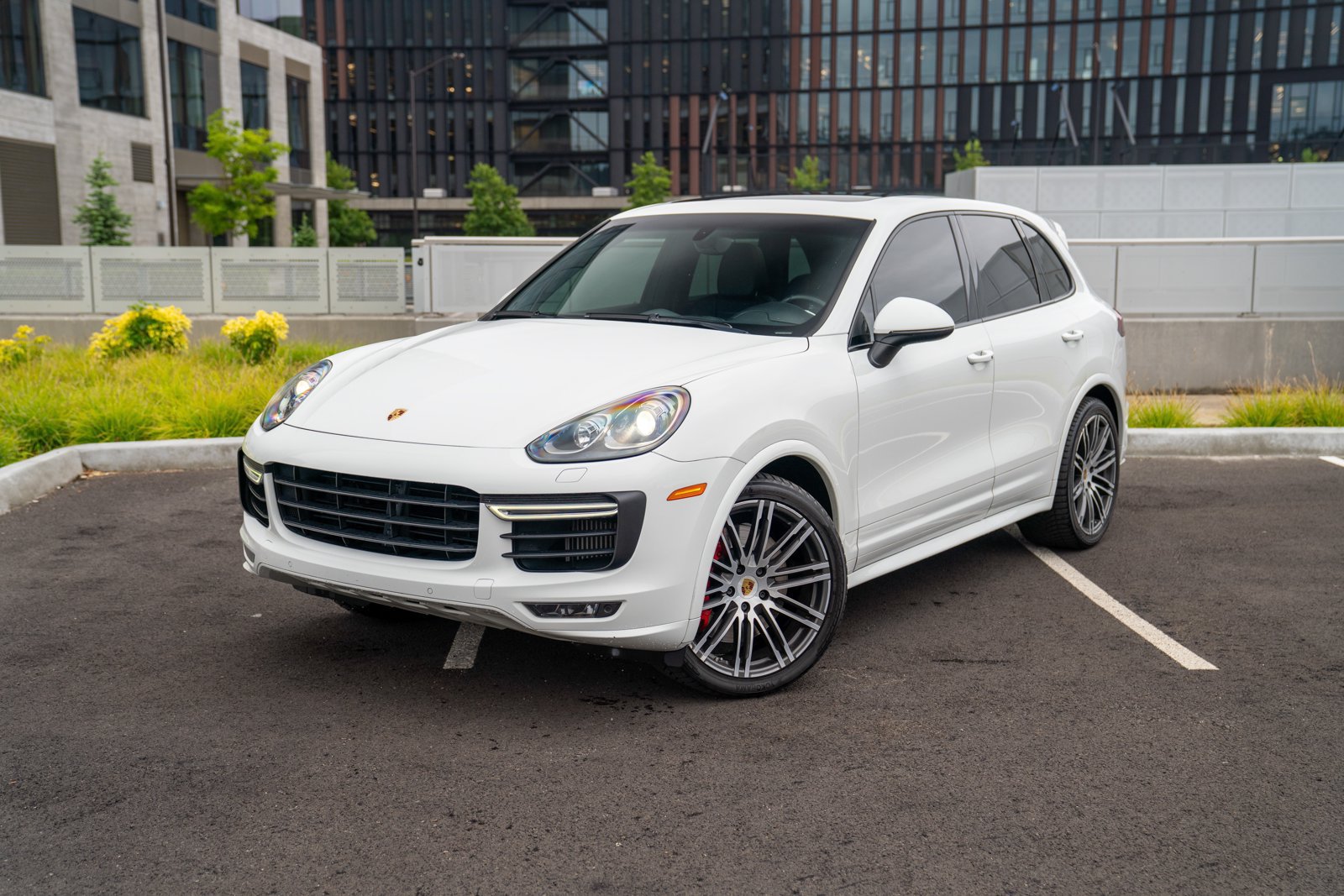 Used 2016 Porsche Cayenne GTS AWD/4WD video 1