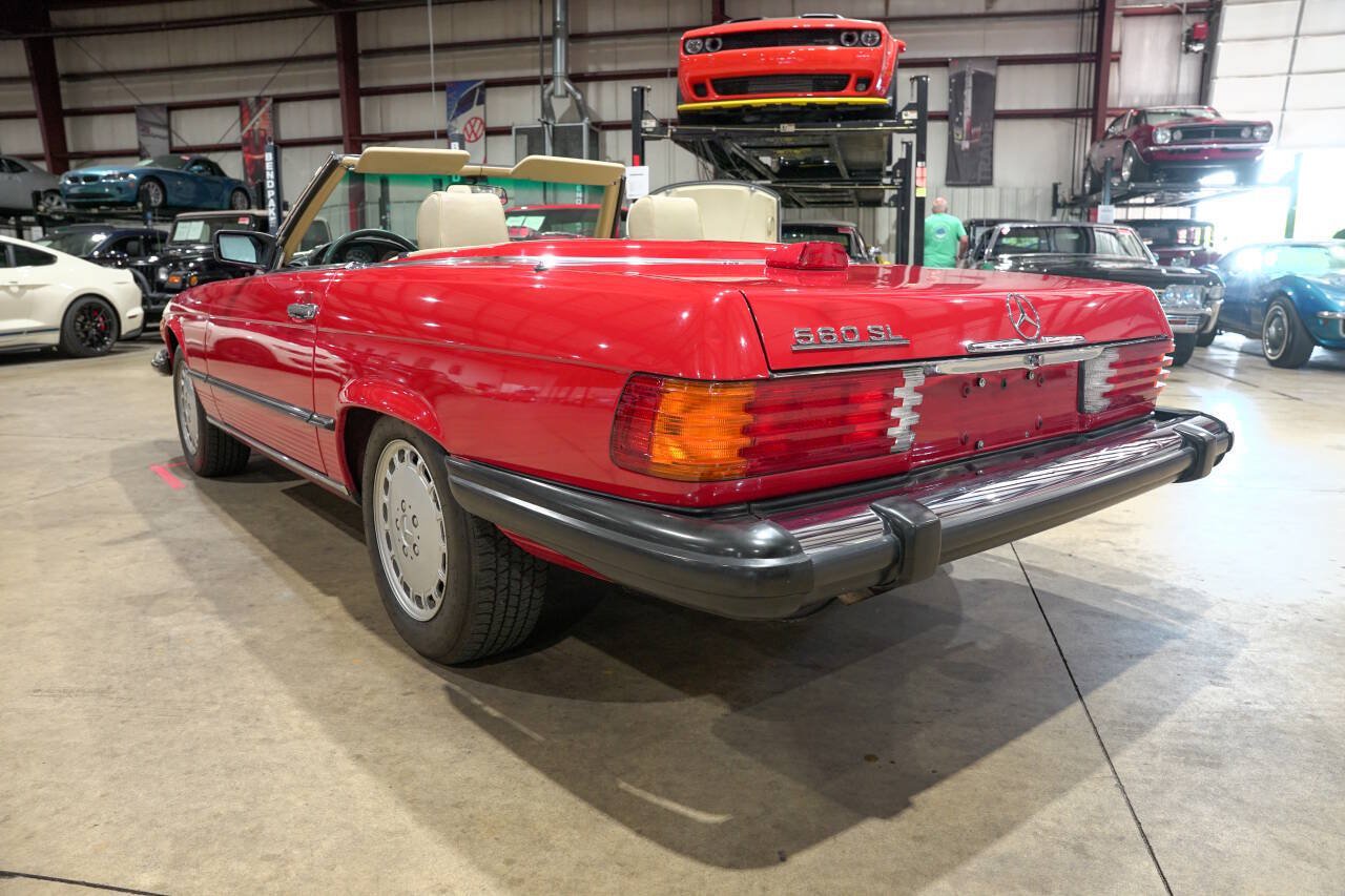 Used 1987 Mercedes-Benz 560 SL image 6