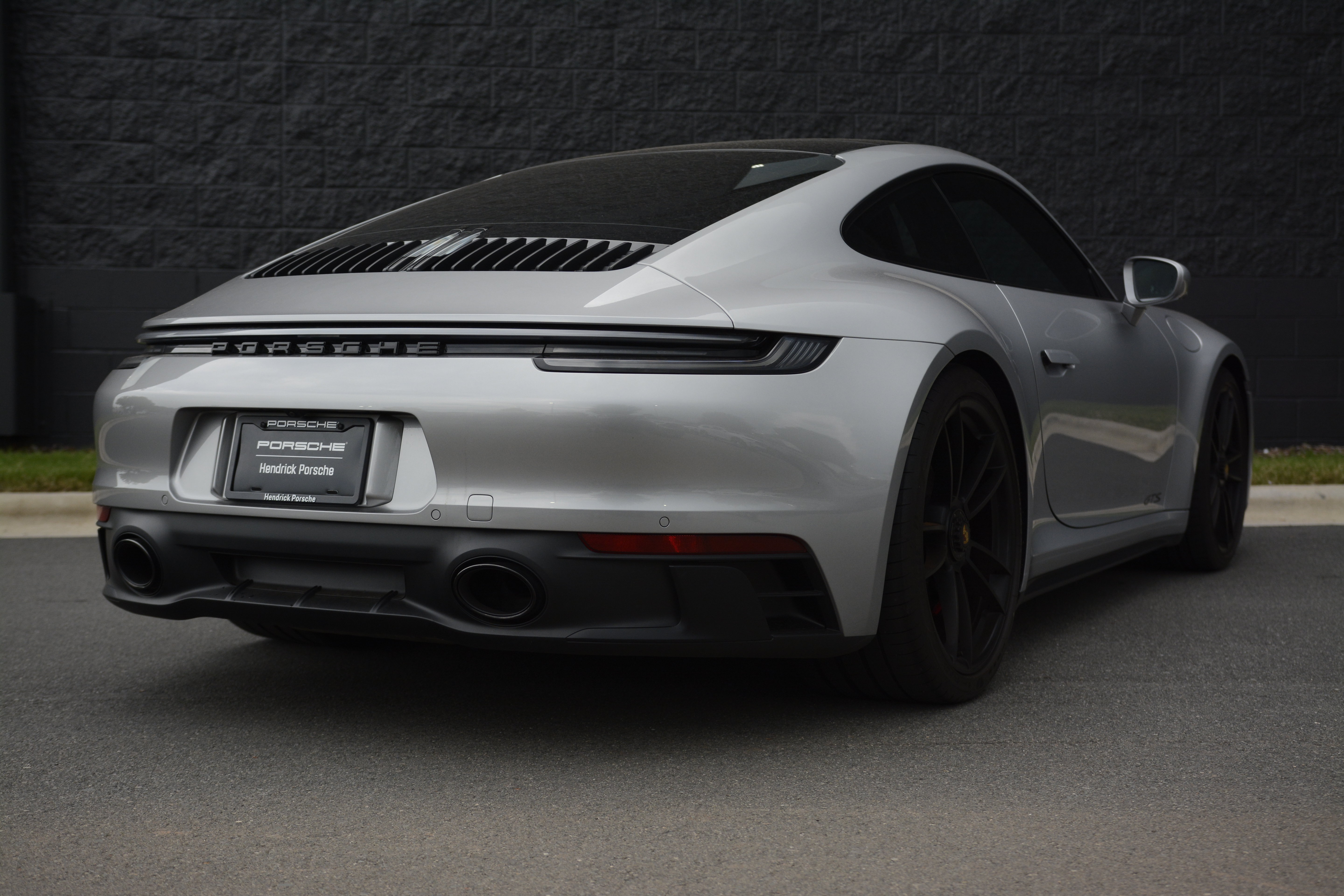 Certified 2023 Porsche 911 Carrera GTS RWD image 7