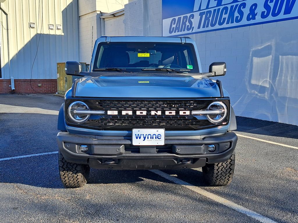 New 2025 Ford Bronco Outer Banks image 2