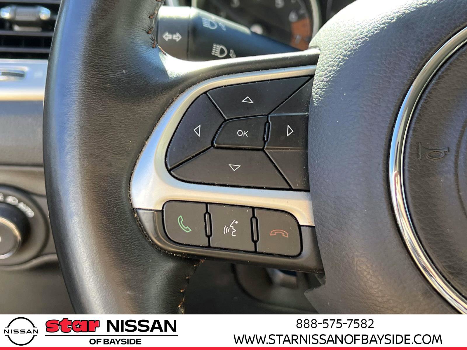 Used 2019 Jeep Compass Latitude image 19