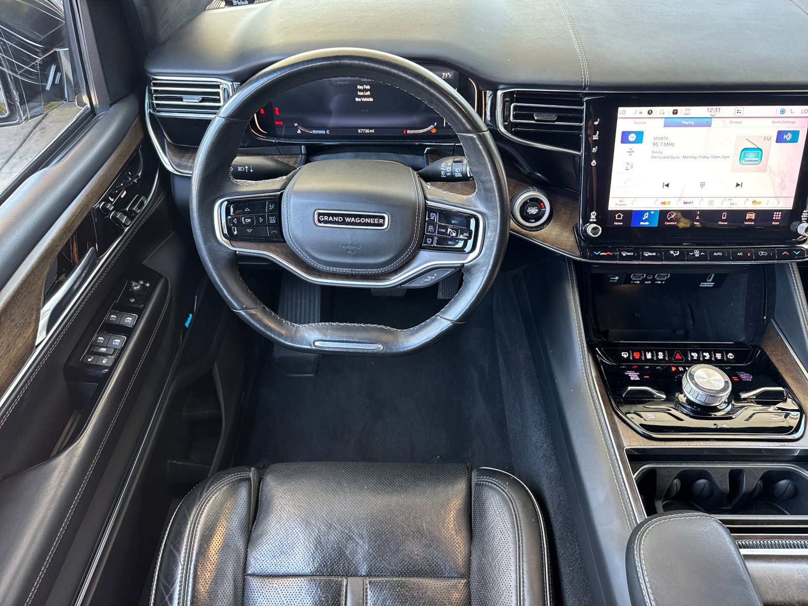 Used 2022 Jeep Grand Wagoneer Series II w/ Premium Group II AWD/4WD image 14