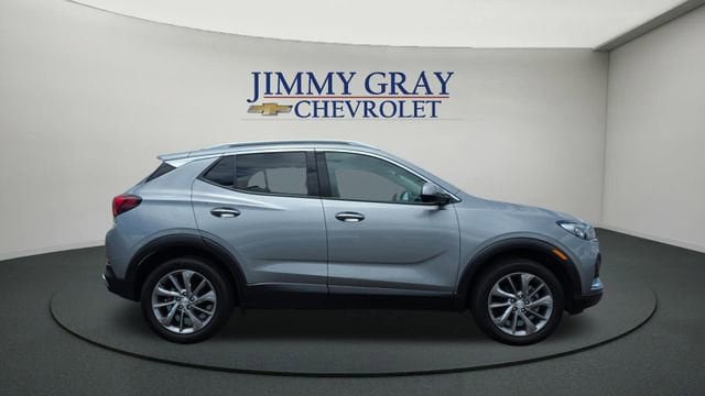 Used 2023 Buick Encore GX Essence w/ Experience Buick Package AWD/4WD image 6