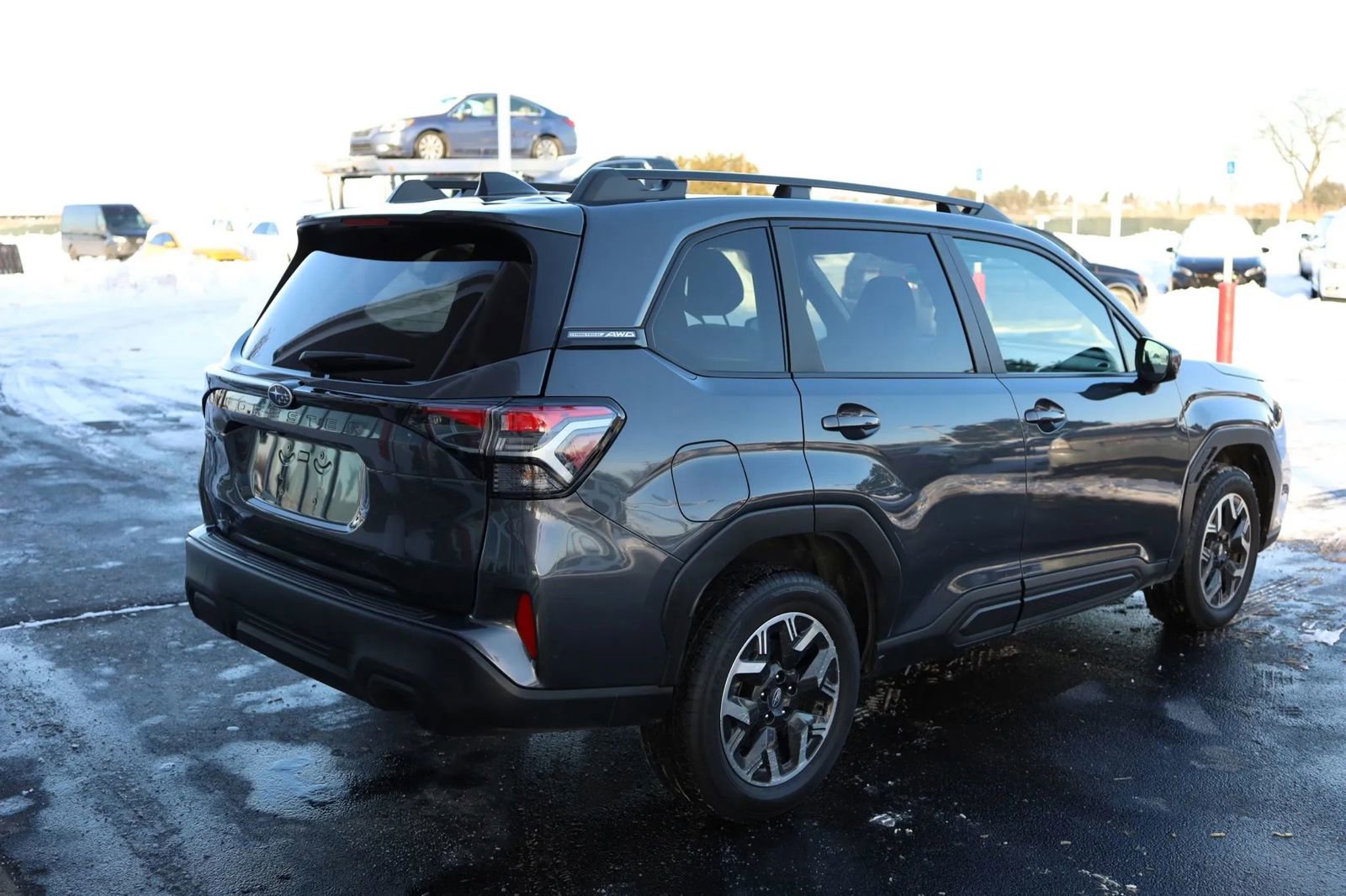 Used 2025 Subaru Forester Premium w/ Convenience Package #1 image 6
