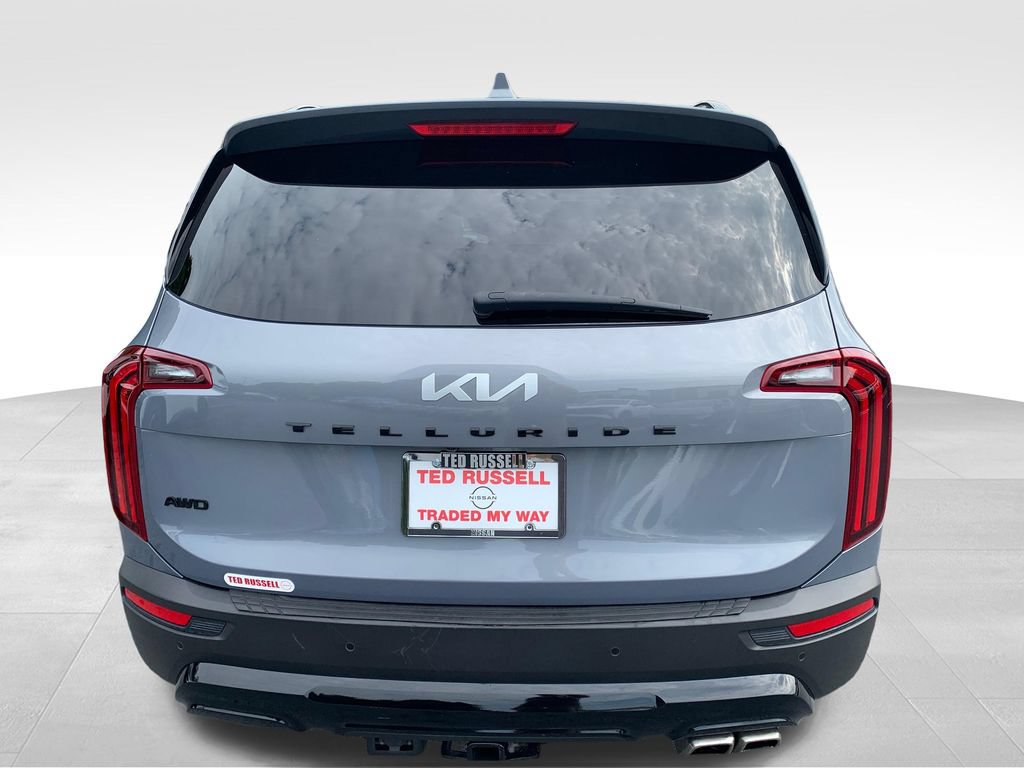 Used 2022 Kia Telluride SX w/ Nightfall Edition Package AWD/4WD image 4