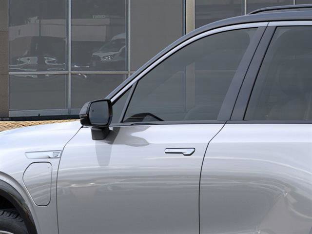 New 2026 Cadillac Vistiq Luxury w/ LPO, Floor Liner Package image 12
