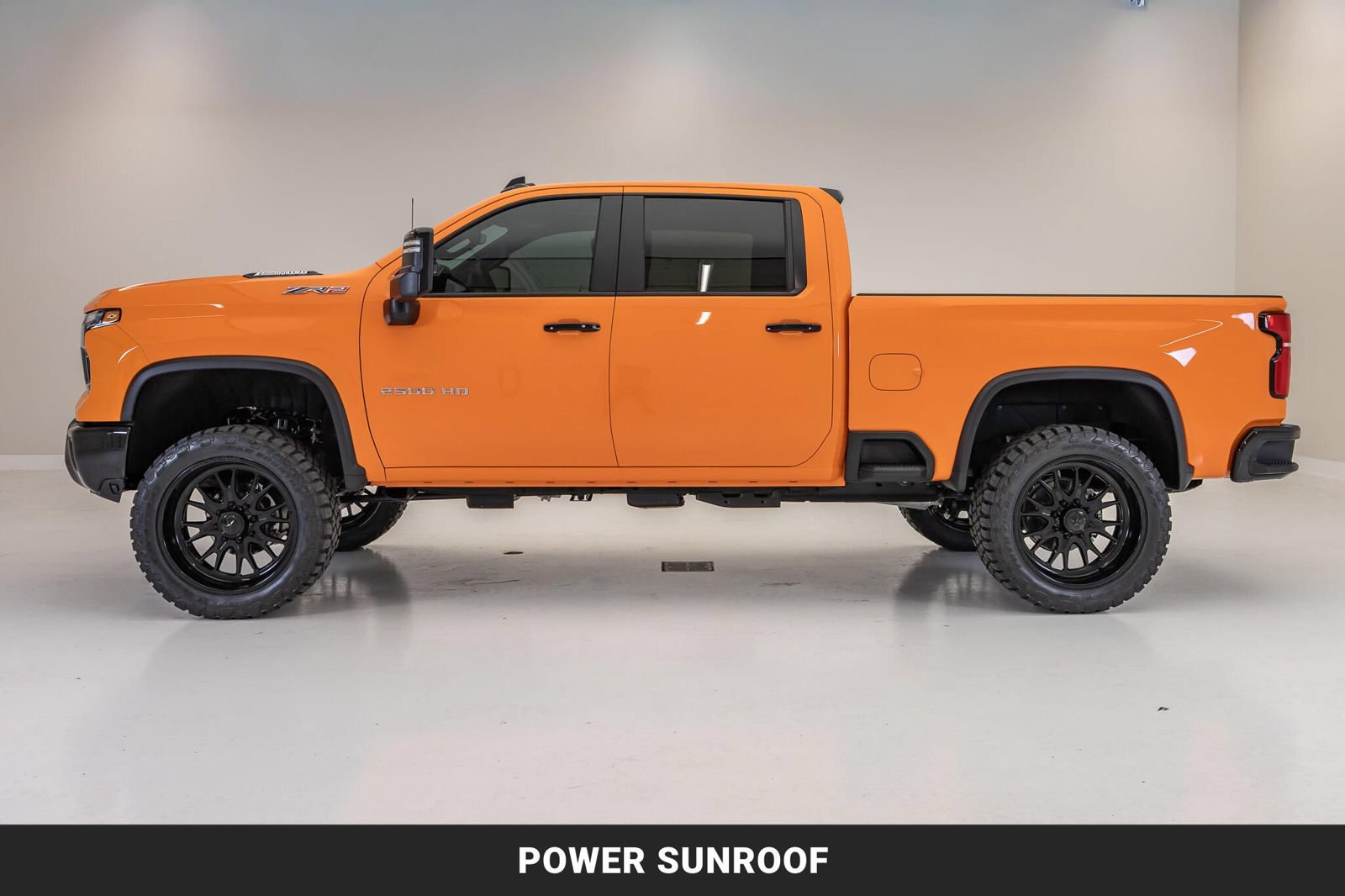 Used 2026 Chevrolet Silverado 2500 ZR2 AWD/4WD image 7