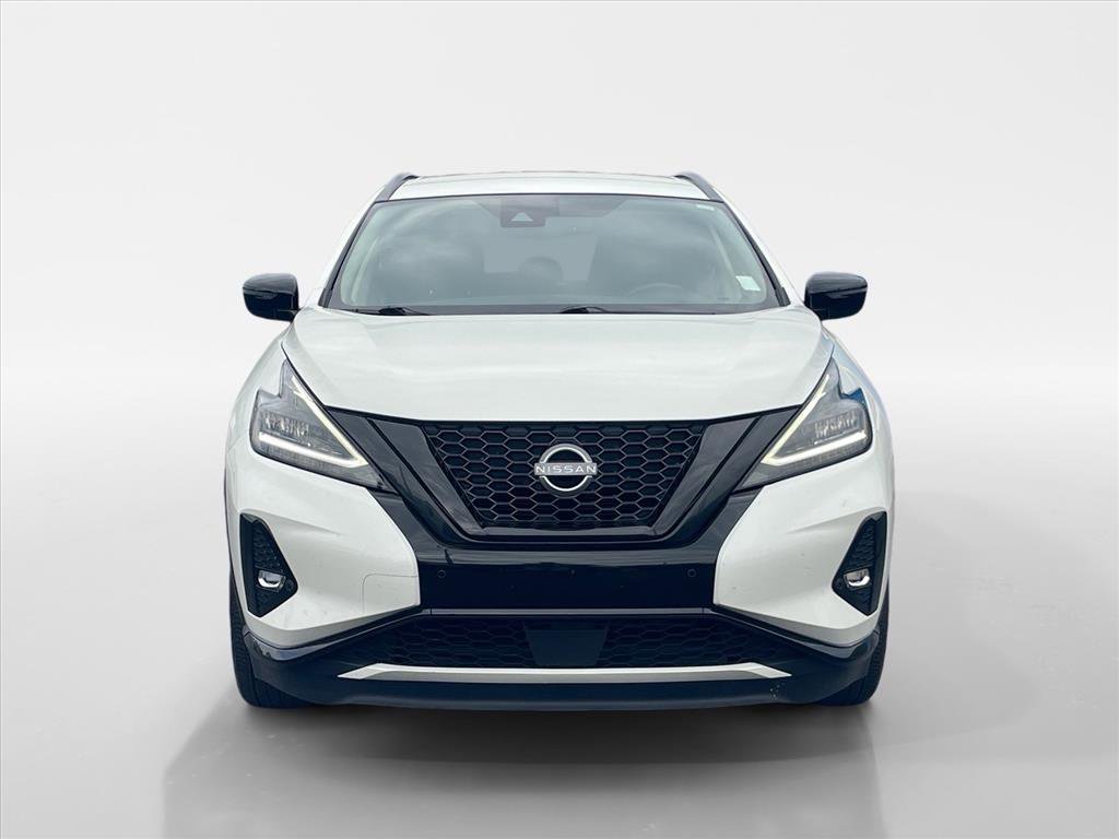 Used 2023 Nissan Murano SV w/ SV Midnight Edition Package FWD image 2