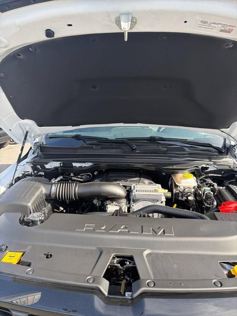 New 2026 RAM 1500 Big Horn AWD/4WD image 19