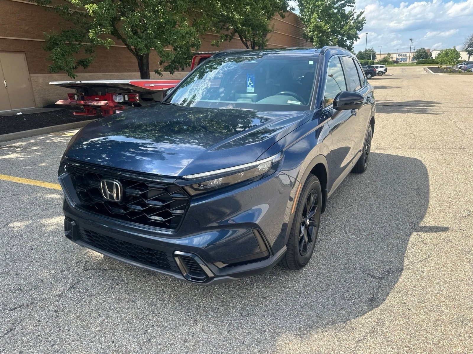 Used 2024 Honda CR-V Sport image 11