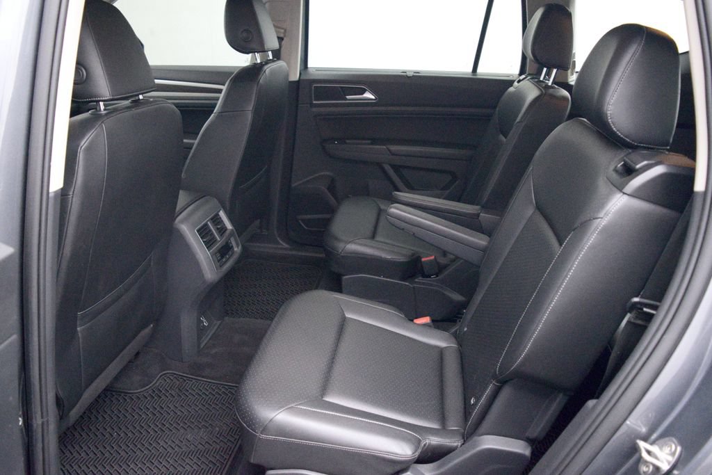 Used 2018 Volkswagen Atlas SE AWD/4WD image 12