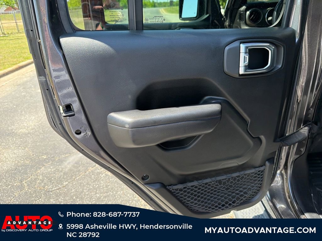 Used 2018 Jeep Wrangler Unlimited Sport S AWD/4WD image 23