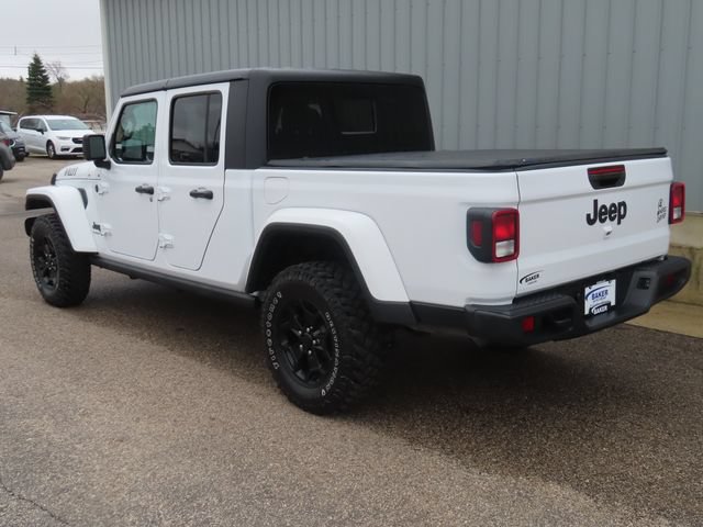 Used 2022 Jeep Gladiator Sport AWD/4WD image 9