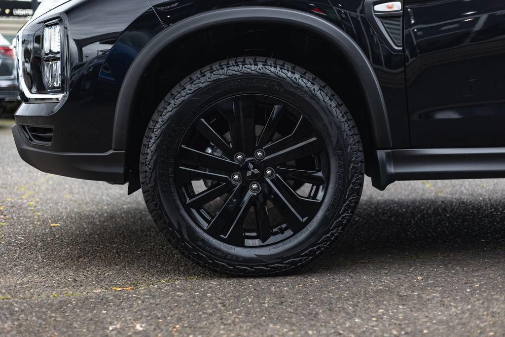 New 2026 Mitsubishi Outlander Sport LE AWD/4WD image 14