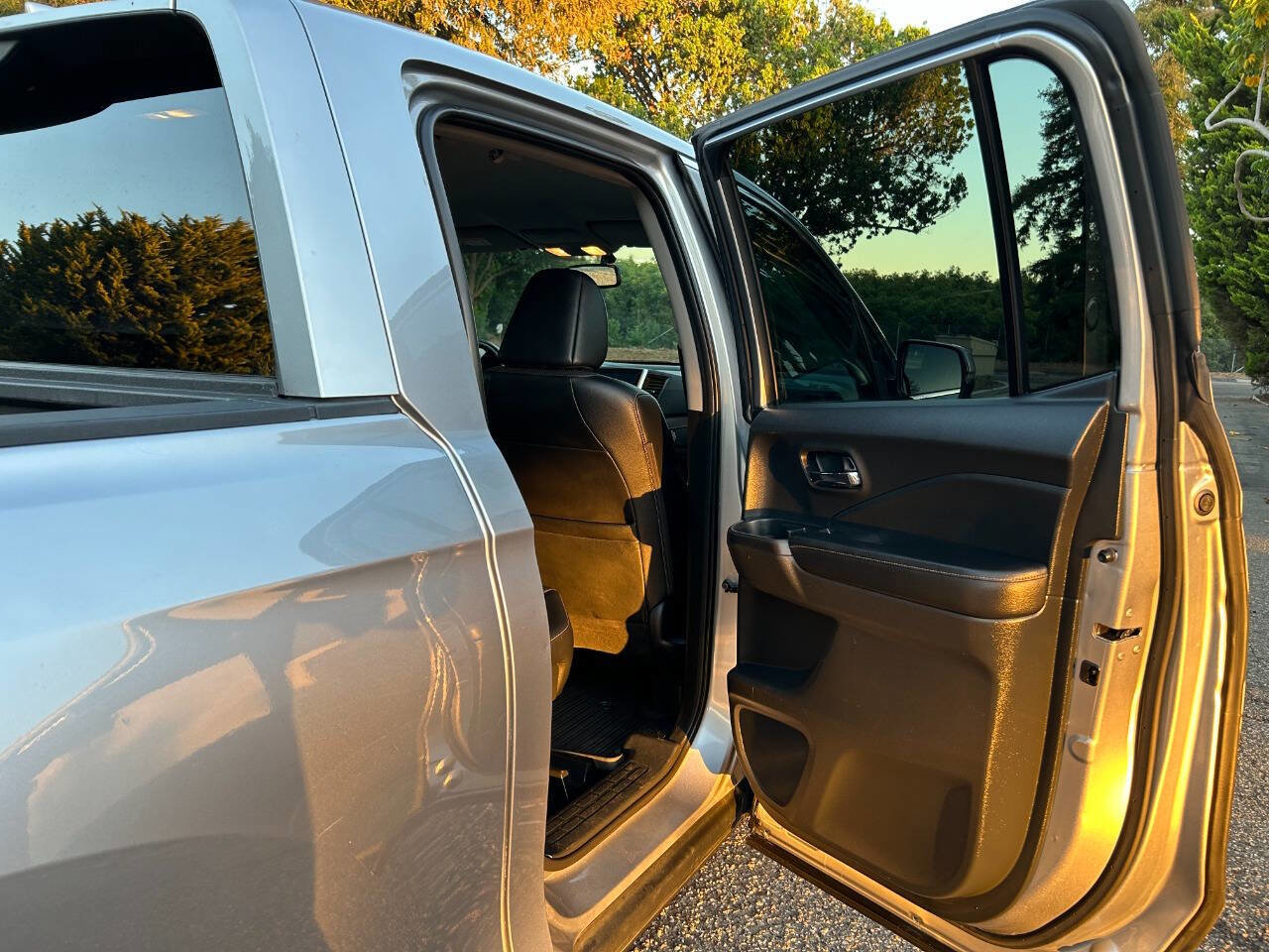 Used 2017 Honda Ridgeline RTL-T image 36