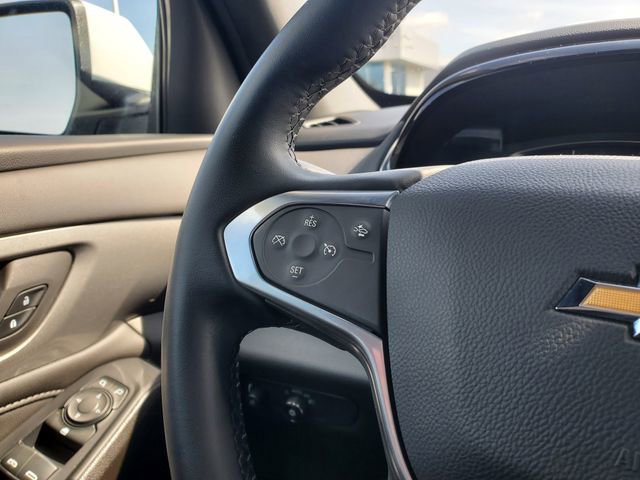 Used 2023 Chevrolet Traverse LT FWD image 13