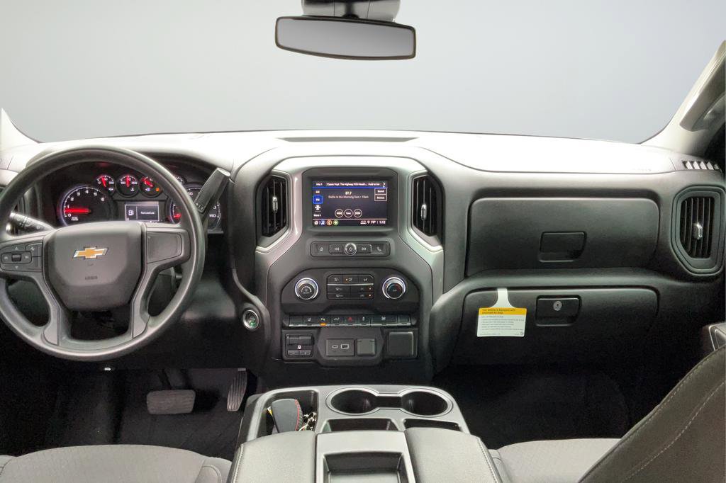 Used 2025 Chevrolet Silverado 2500 Custom w/ Custom Value Package AWD/4WD image 12