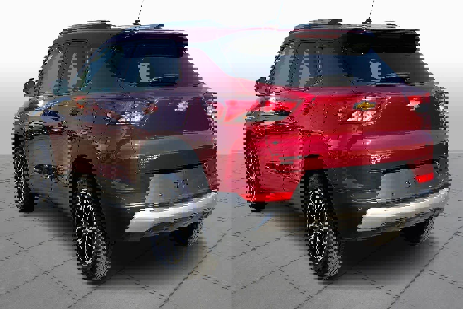 Used 2024 Chevrolet TrailBlazer LT w/ Driver Confidence Package image 12