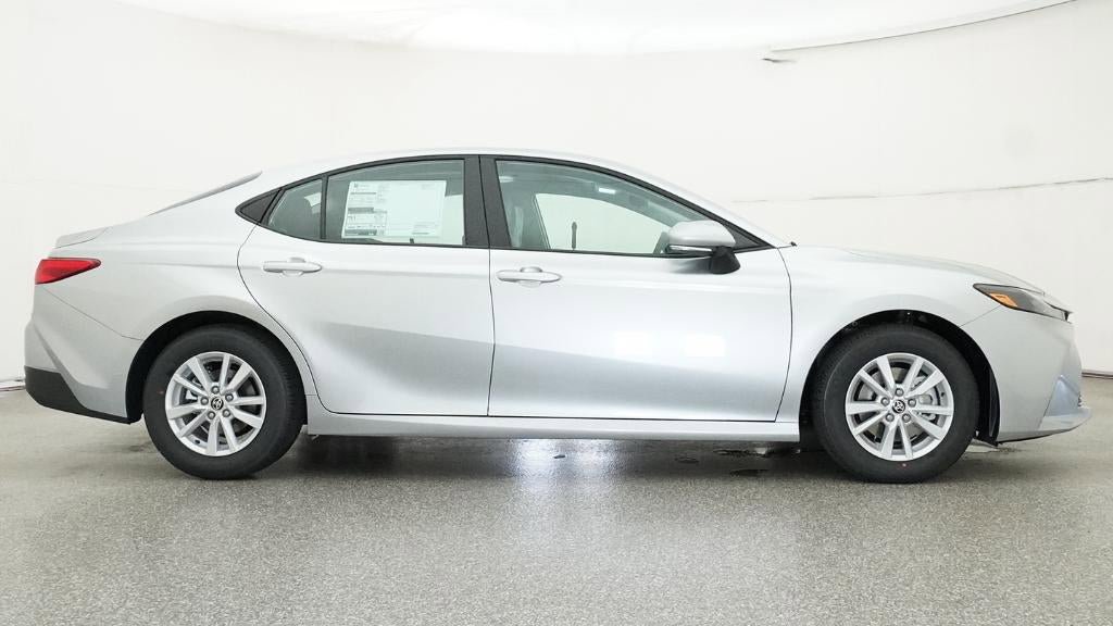 New 2026 Toyota Camry LE FWD image 27