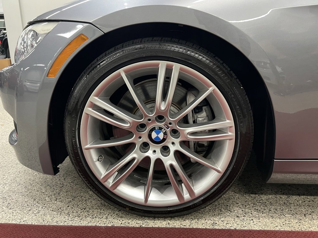 Used 2013 BMW 335i Convertible image 85