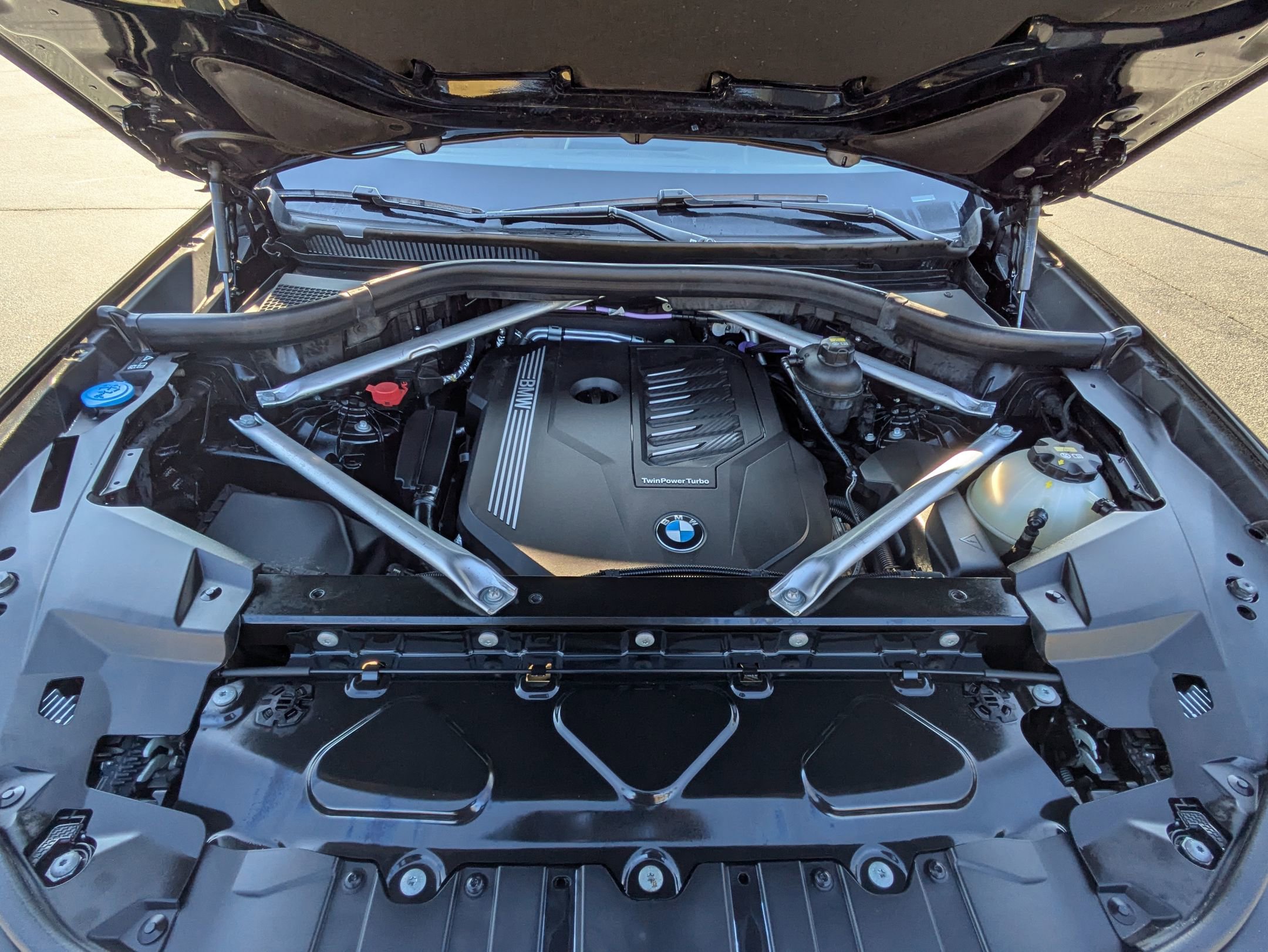 Used 2023 BMW X5 xDrive40i w/ Parking Assistance Package image 29