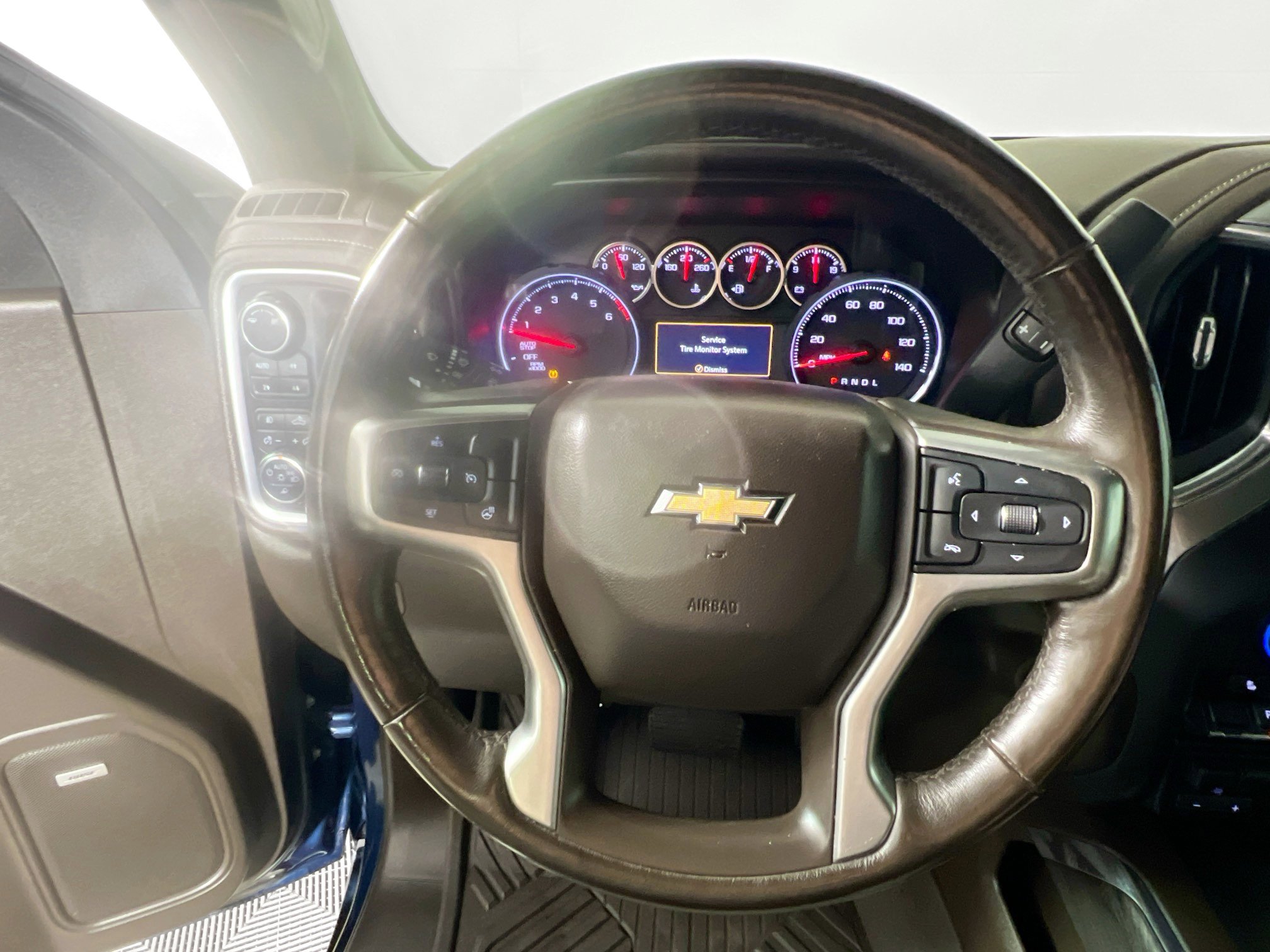 Used 2019 Chevrolet Silverado 1500 LTZ w/ LTZ Plus Package AWD/4WD image 17