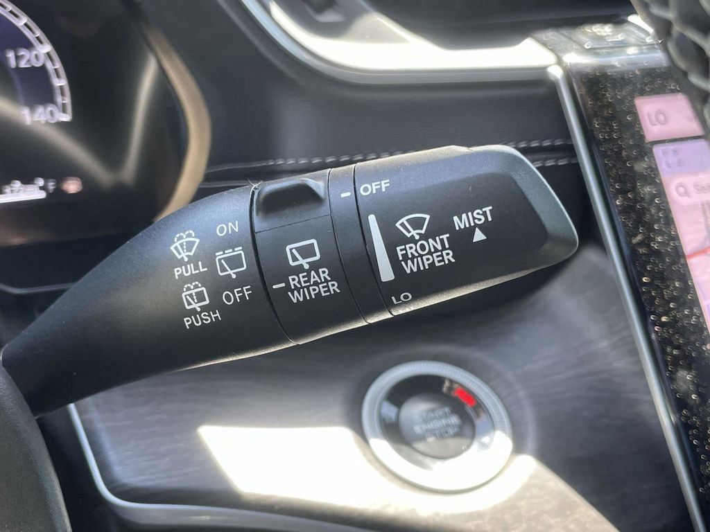 Certified 2025 Jeep Grand Cherokee Limited w/ Luxury Tech Group II image 35