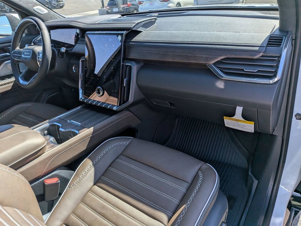 New 2026 GMC Acadia Denali Ultimate AWD/4WD image 27