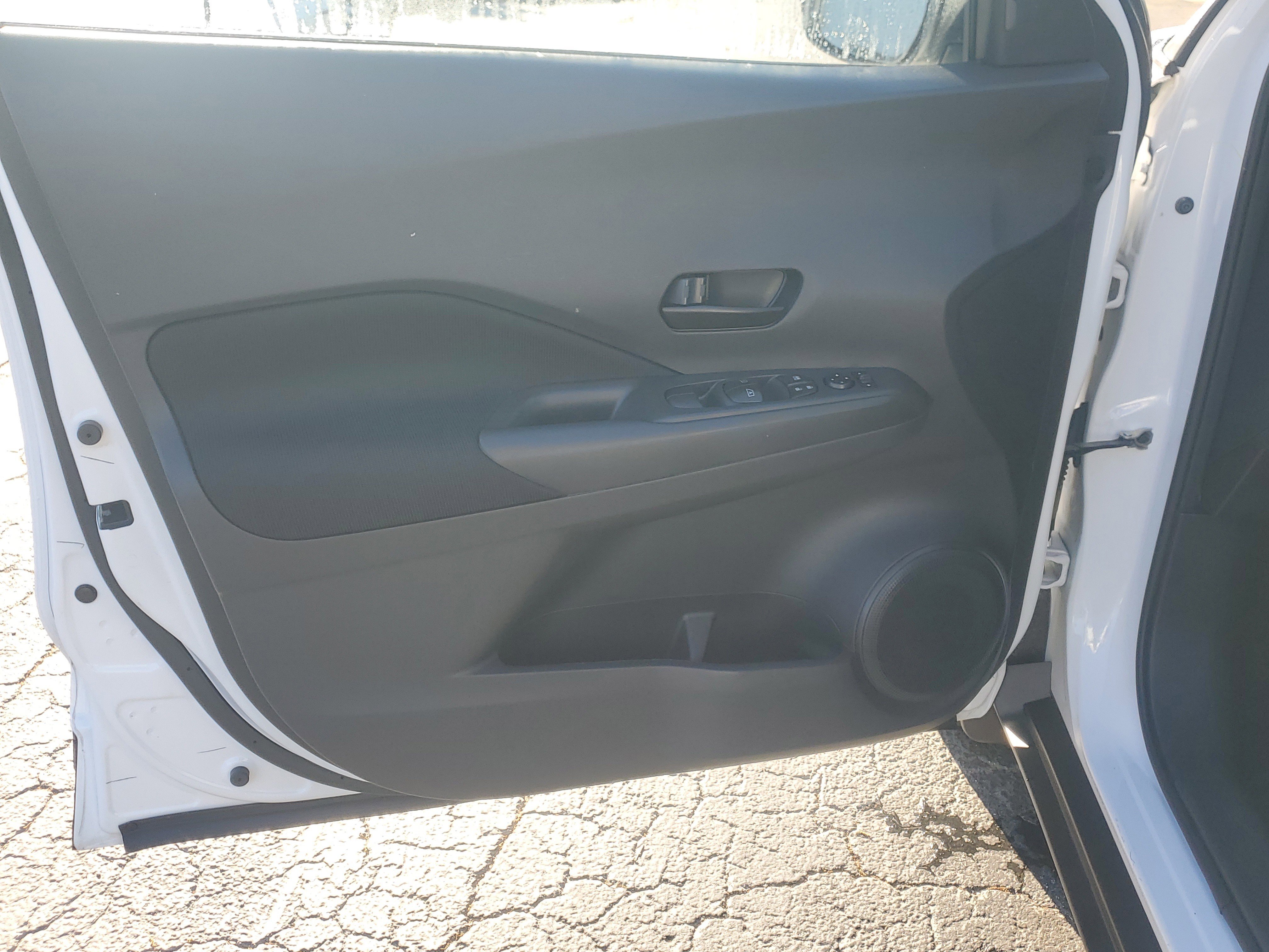 Certified 2024 Nissan Kicks S image 16