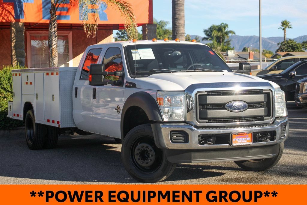 Used 2016 Ford F550 2WD Crew Cab Super Duty image 2