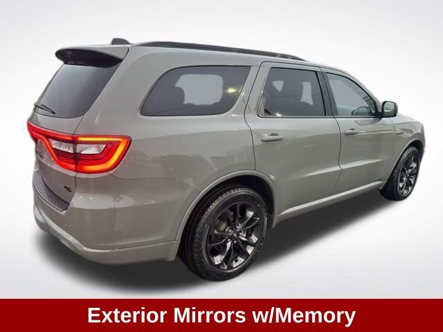 Used 2024 Dodge Durango R/T image 11