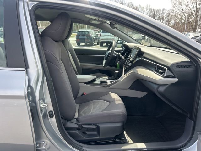 Used 2024 Toyota Camry LE image 15