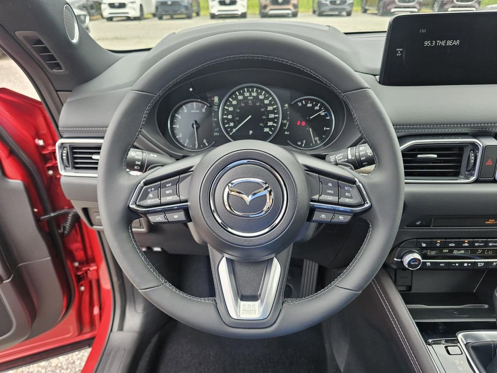 New 2025 MAZDA CX-5 Signature image 15