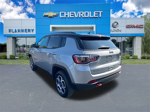 Used 2022 Jeep Compass Trailhawk image 4