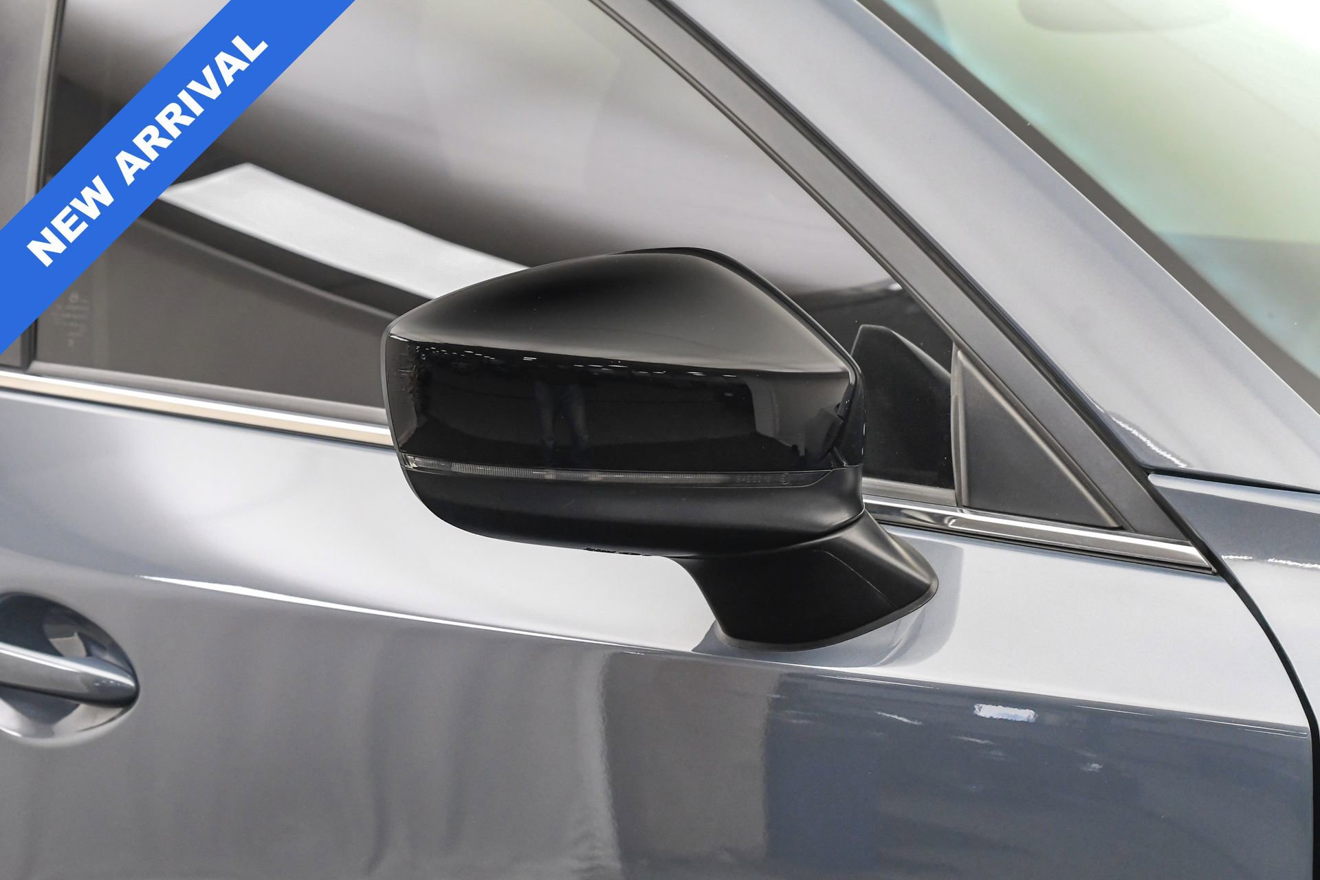 Used 2023 MAZDA CX-5 Carbon Edition image 10