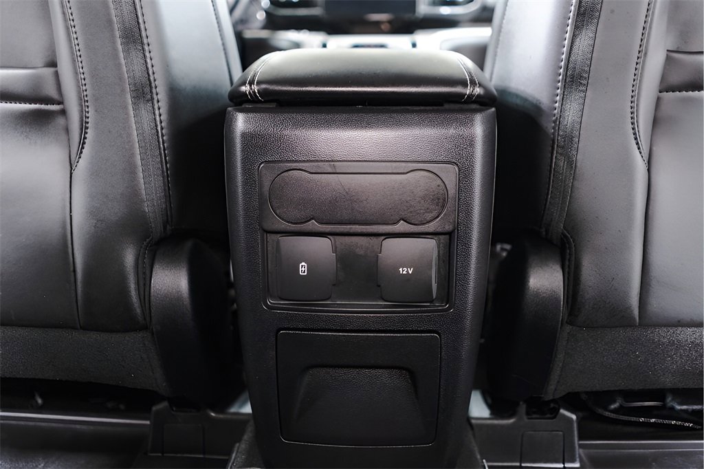 Used 2023 Ford Explorer XLT w/ Equipment Group 202A image 31