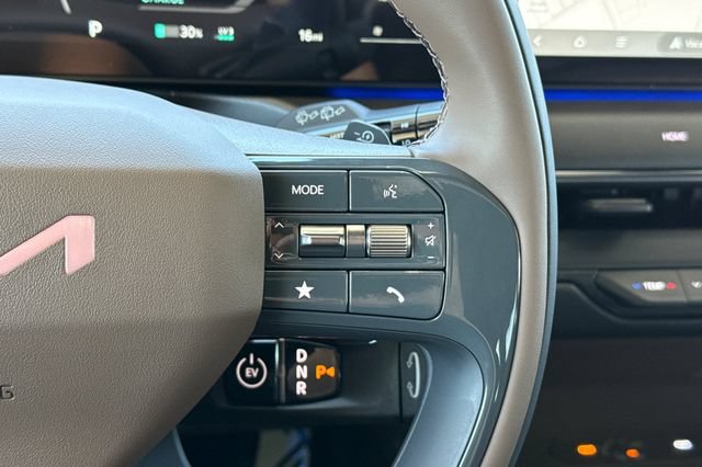 New 2026 Kia EV9 GT-Line AWD/4WD image 31