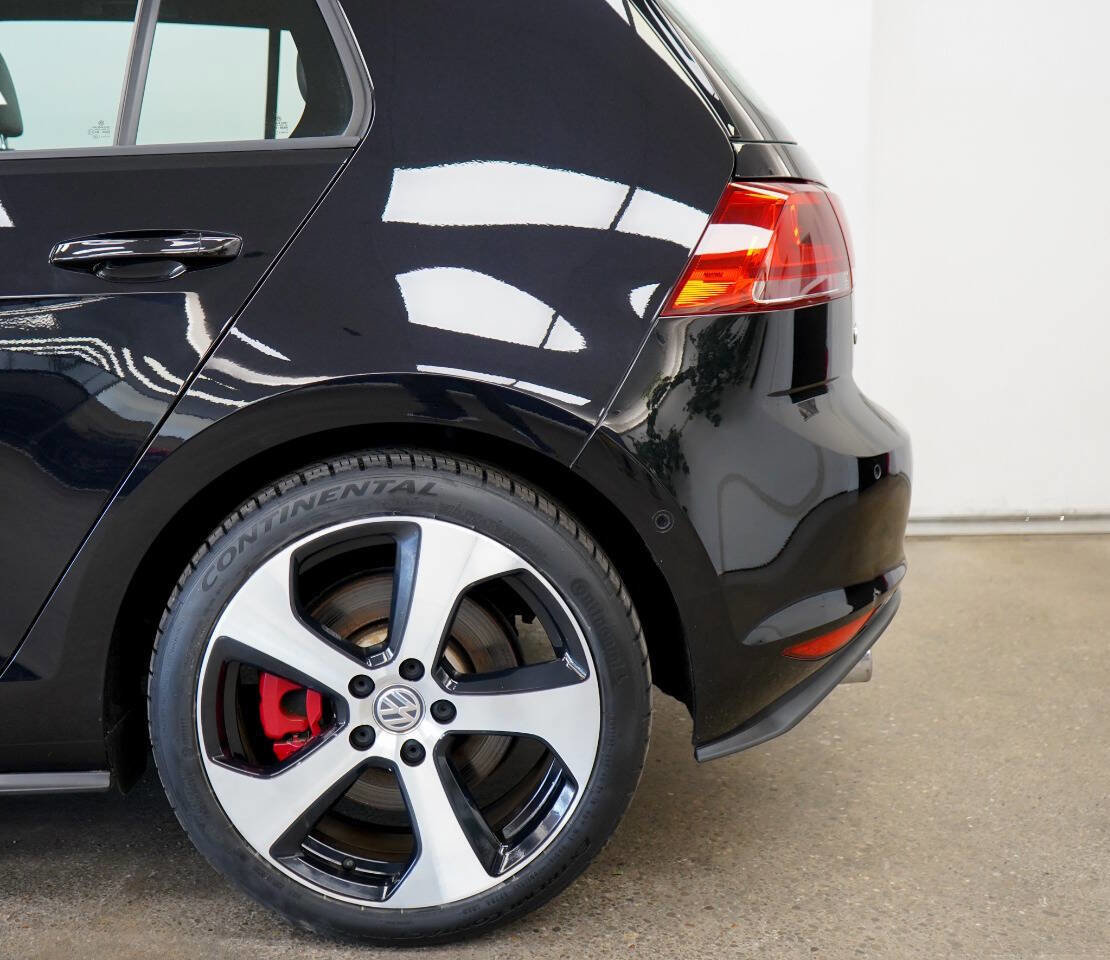 Used 2017 Volkswagen GTI Autobahn FWD image 11