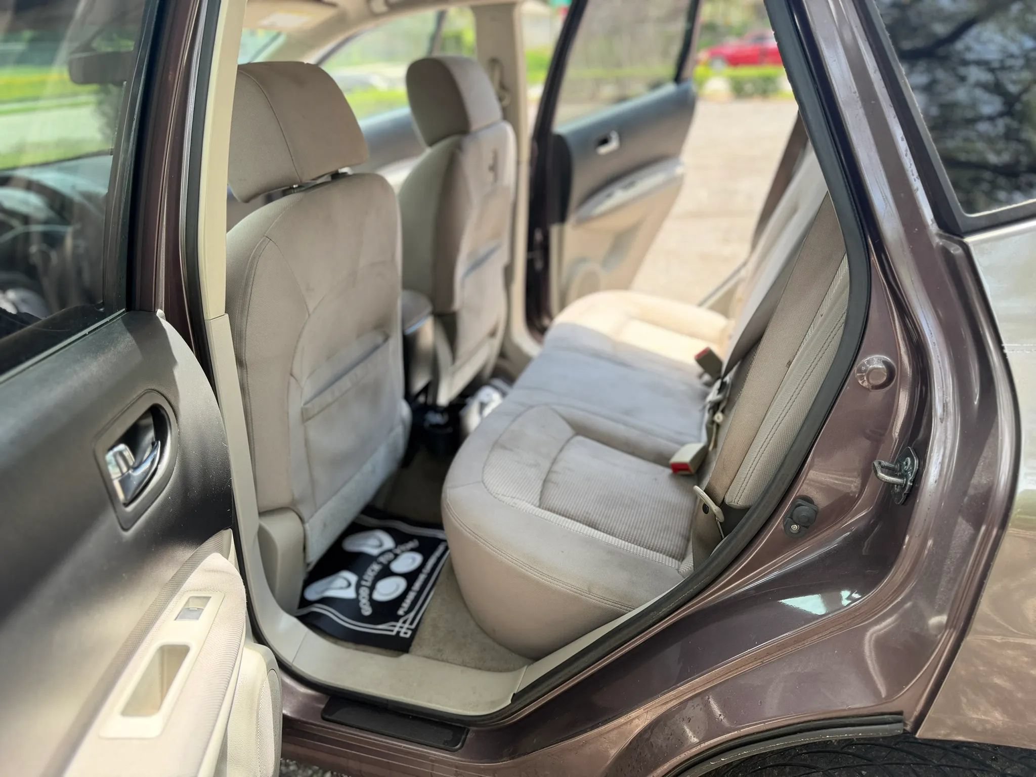 Used 2010 Nissan Rogue SL FWD image 5